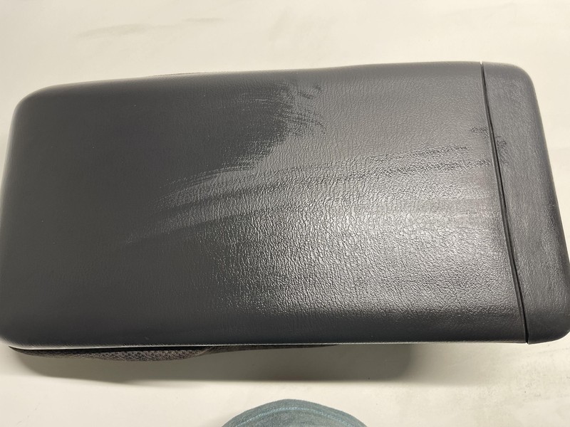 2001-2003 Dodge Durango Center Console Lid With Cusion Oem Tested 01-03