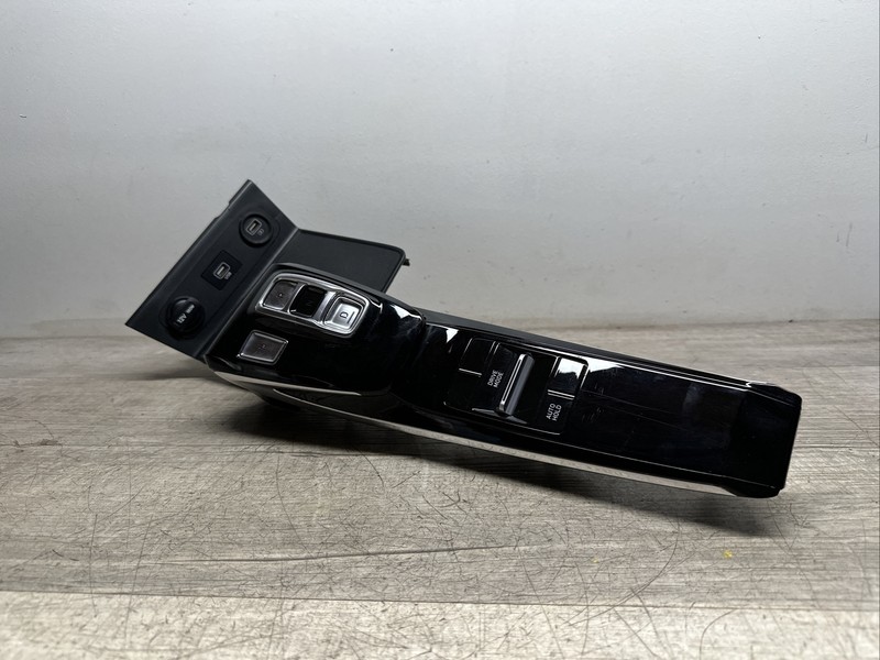 SHIFTER W/TRIM & RDRIVE MODE SWTICH I 20 21 Hyundai Sonata 2.5L OE Black USB 12V