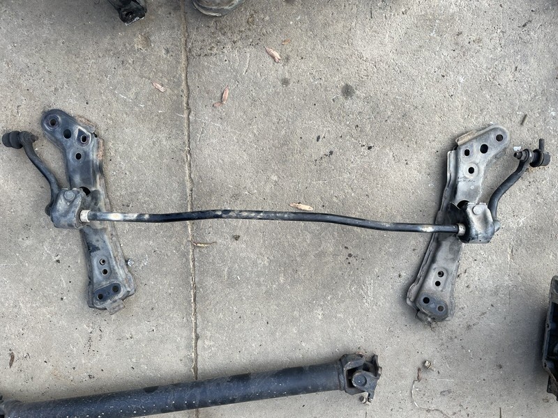 13-19 TOYOTA FRS SUBARU BRZ 86 Oem Rear Sway Bar W/ Brackets