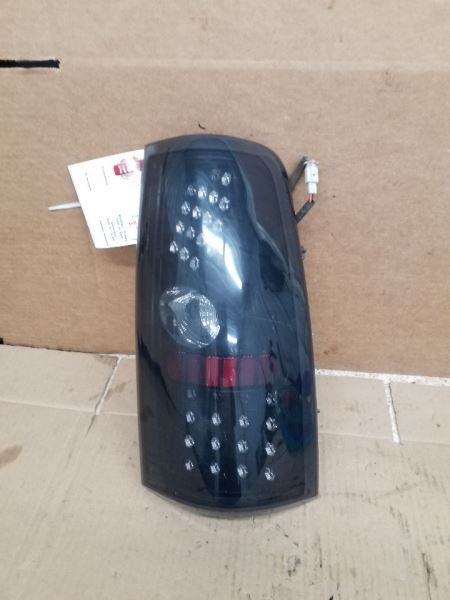 Passenger Tail Light Fleetside Fits 03 SILVERADO 1500 PICKUP 241107