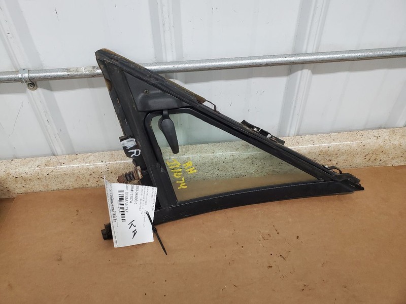 Passenger Right Front Door Vent Glass Fits 85-89 CROWN VICTORIA 290098