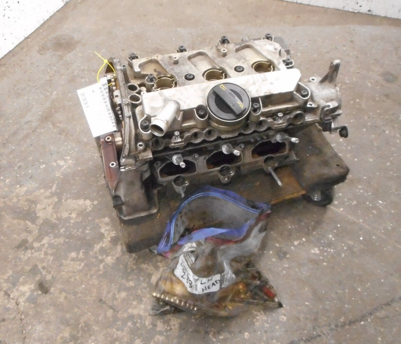 2013-2015 Audi Q7 3.0L Gasoline Gas Cylinder Head W/ Bolts Driver Left OEM