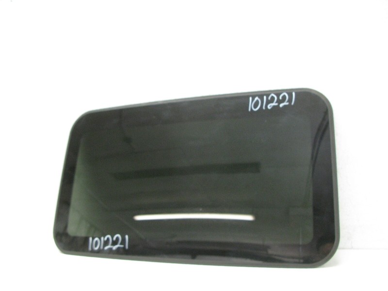 04-08 AUDI B7 A4 S4 QUATTRO FWD SEDAN SUN ROOF SUNROOF GLASS ONLY OEM 101221