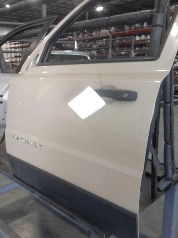 2016 Jeep Patriot Left Door Tan 4DR SUV Used OEM Part 626376