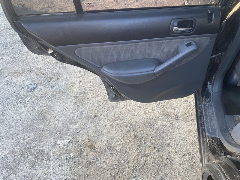 Rear Door Trim Panel HONDA CIVIC Left 04 05 03 02 01