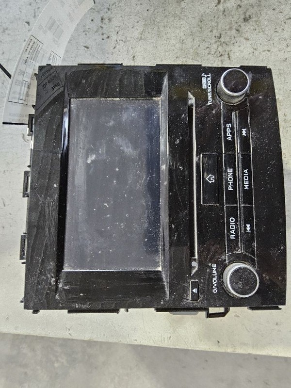 2020 Subaru FORESTER Radio Display and Receiver w/o Navigation ID 86201SJ640