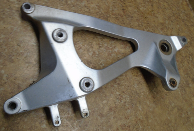 2008 China Xingyue XY150T-7 150 CC Pathfinder Body Frame Bracket Support Mount