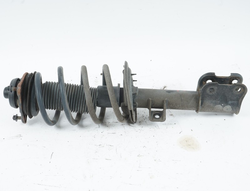 2013-2018 HYUNDAI SANTA FEFRONT SHOCK ABSORBER & COIL SPRING RIGHT PASS OEM
