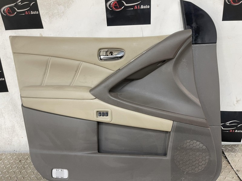 2011 - 2014 Nissan Murano Two Tone Front Left Driver Door Panel Beige Brown Oem