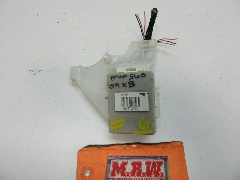 SCION XB FUSE RELAY BOX LEFT DASH WIRE PLUG CONNECTOR HARNESS END LF LH L