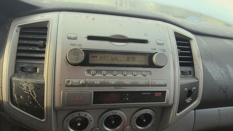 Audio & Visual Equip.(radio) TOYOTA TACOMA 05 06