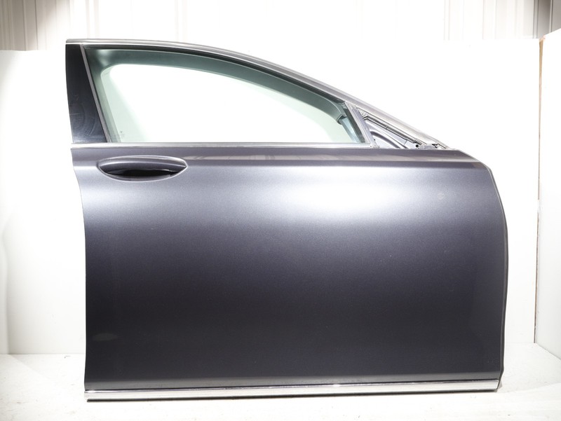 16-19 BMW G12 750 Front Right Passenger Door Shell Panel W/Glass Gray C27 OEM
