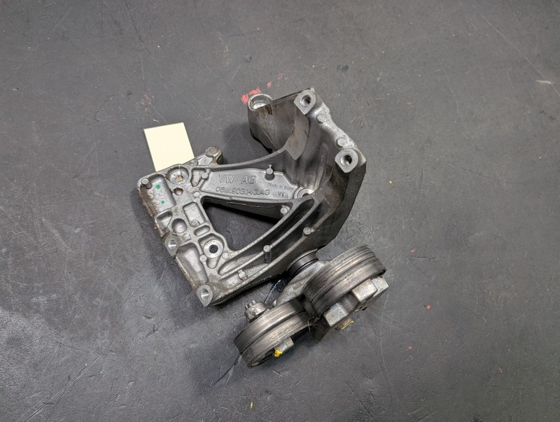 Engine Belt Tensioner w/ Bracket 2019 Audi A7 06M903133 2020 2021 2022 2023 2024