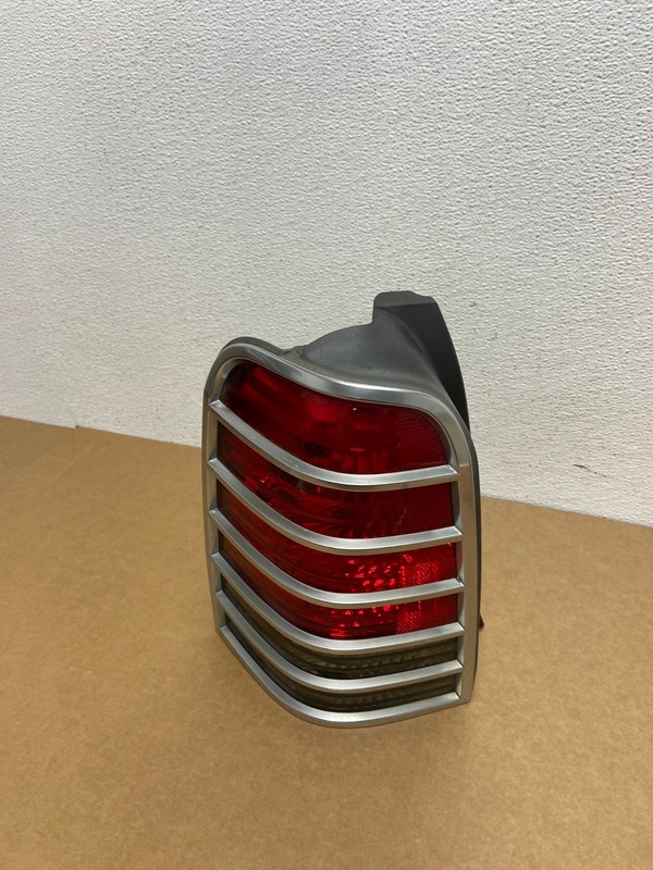 2005 2006 2007 Mercury Mariner Left Driver Side Tail Light AC1646 LK