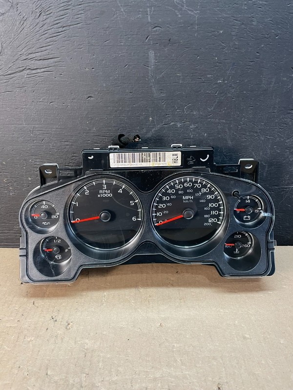 2007 2012 GMC Yukon Tahoe Sierra Speedometer Cluster Gauge Oem ae3369 DG