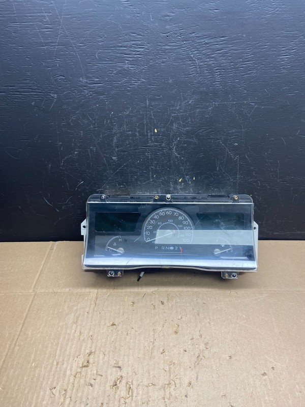 1998 to 2002 Lincoln Town Car Speedometer Gauge Cluster AB9763 DG