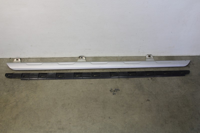 MK7 VW Golf Alltrack Left Silver Side Skirt Driver Side Rocker Panel Oem 17-19