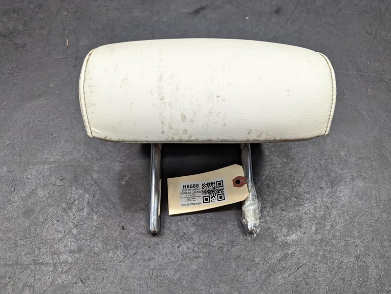 Rear Left Seat Headrest 2021 Hyundai Sonata 2020