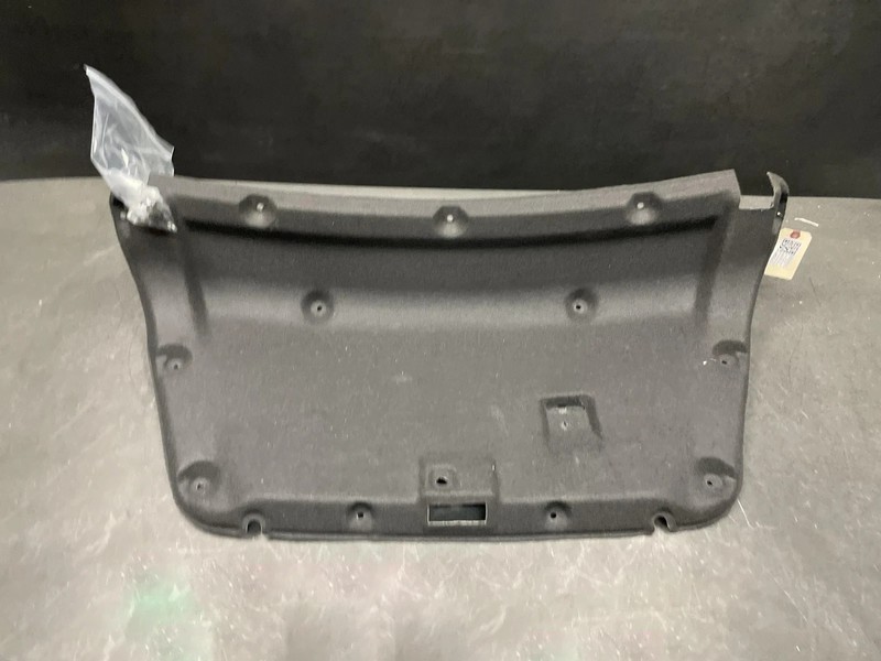Trunk Deck Lid Trim Panel 2019 Chevrolet Sonic 95940362 2012 - 2017 2018 2020 X