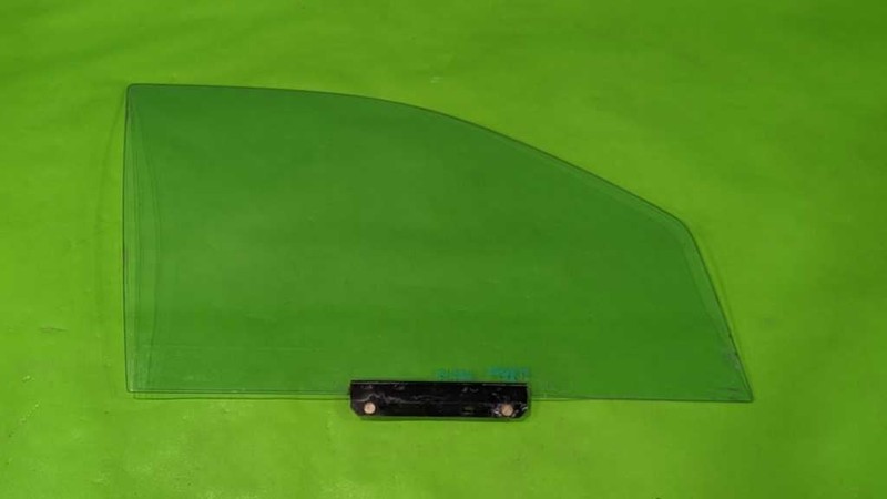 99-04 GRAND CHEROKEE PASSENGER RIGHT FRONT WINDOW DOOR GLASS OEM 4602-15