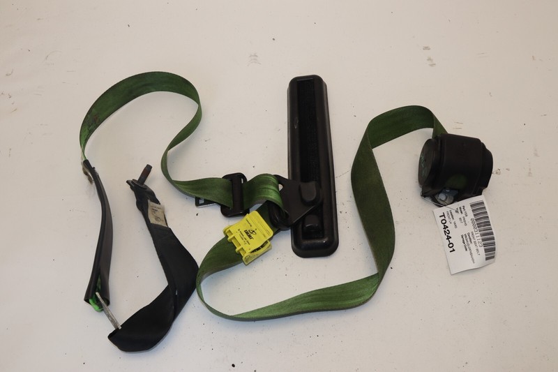 08-17 FREIGHTLINER CASCADIA 125 FRONT LEFT DRIVER SIDE SEAT BELT W/ BRACKET OEM