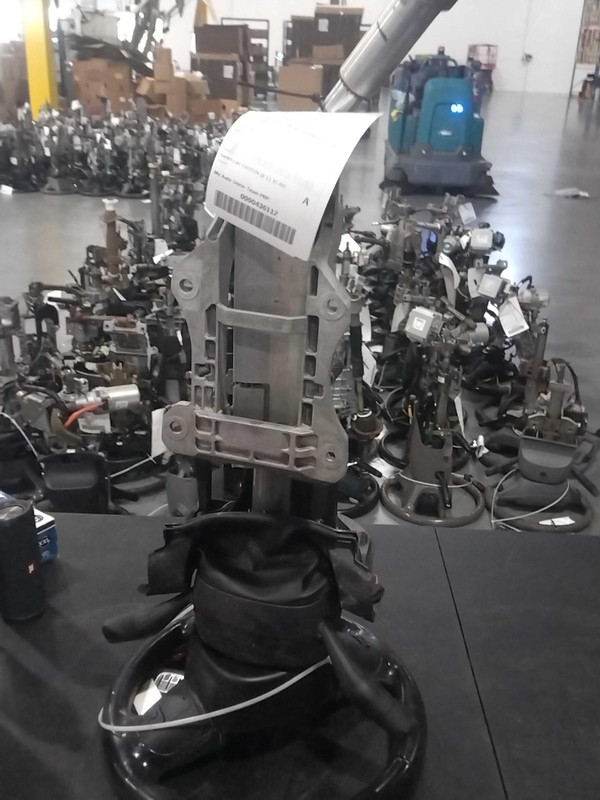 2019 Chrysler Pacifica Steering Column Black OEM 87K Miles NJ25-27084-688042