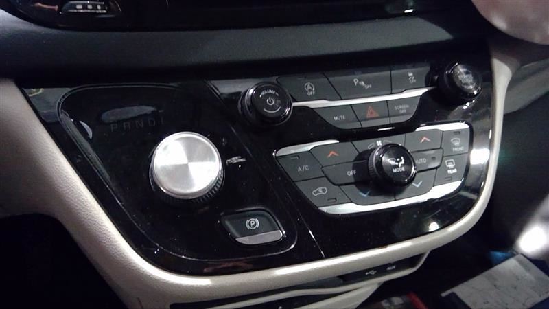 Temperature Control Front 3 Zone Temperature Control Fits 18-19 PACIFICA 3243546