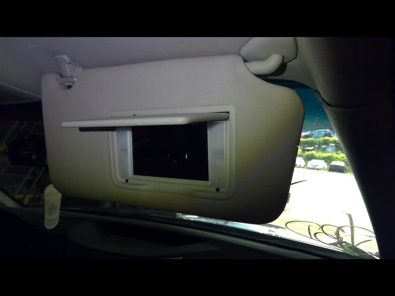 Passenger Sun Visor Illuminated Dual Bulbs Fits 10-14 LEGACY 1405466