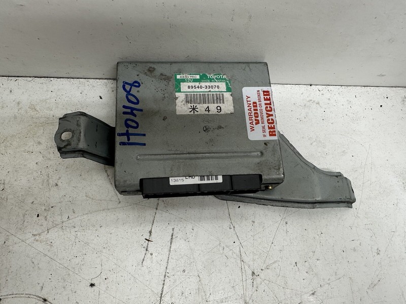 2000 Toyota Camry Federal ABS Anti Locking Brakes Control Module Computer Brake