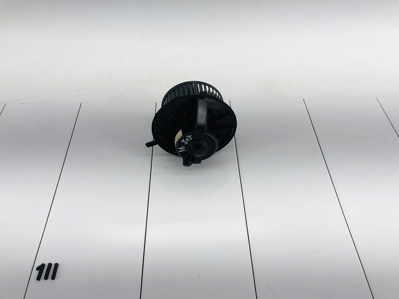 05-18 VOLKSWAGEN JETTA DASHBOARD PANEL HVAC AIR VENT FAN BLOWER MOTOR OEM