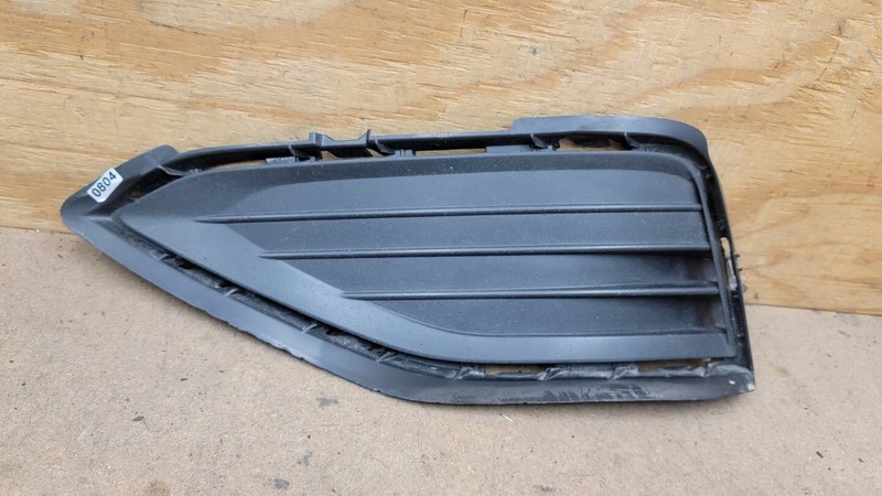 2019 2020 2021 Volkswagen Jetta Fog Light Cover Left LH Side Grille Bezel OEM