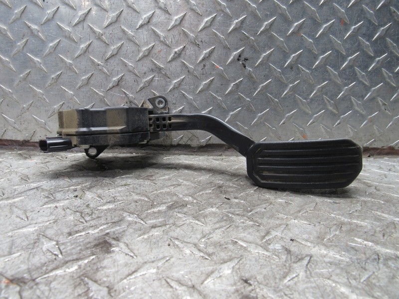 2007 TOYOTA CAMRY ACCELERATOR GAS PEDAL 2.4L