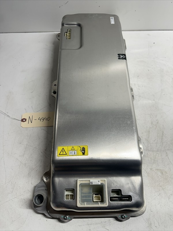 2018-2025 TESLA MODEL Y 3 BATTERY POWER CONVERSION PCS 32A 1135558-03-D N-4940