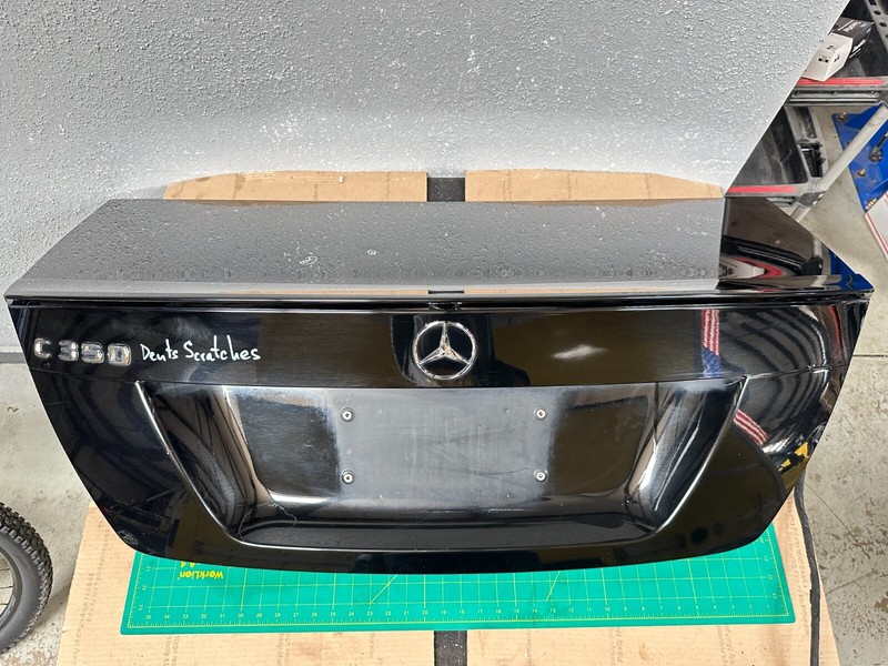 08-14 Mercedes W204 C250 C300 C350 Sedan REAR TRUNK LID Black 040U OEM