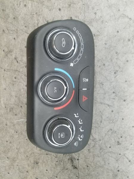 Temperature Control With AC ID 1TQ77DX9AJ Fits 13-16 DART 1062380