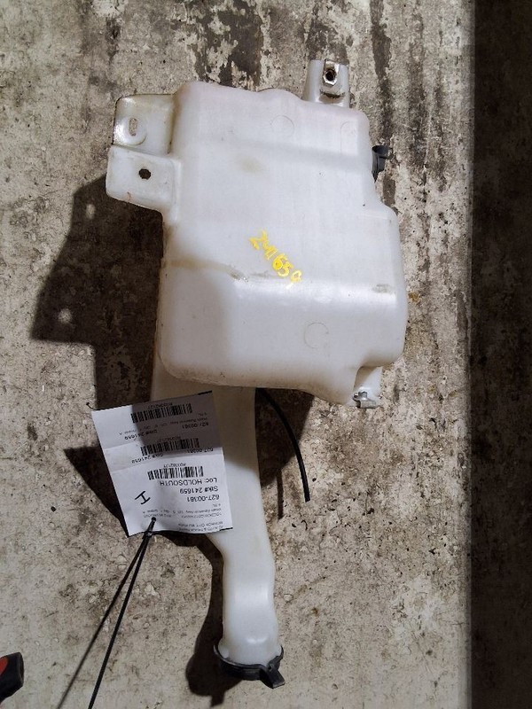 Wash Reservoir Fits 11-14 SIERRA 2500 PICKUP 3382127