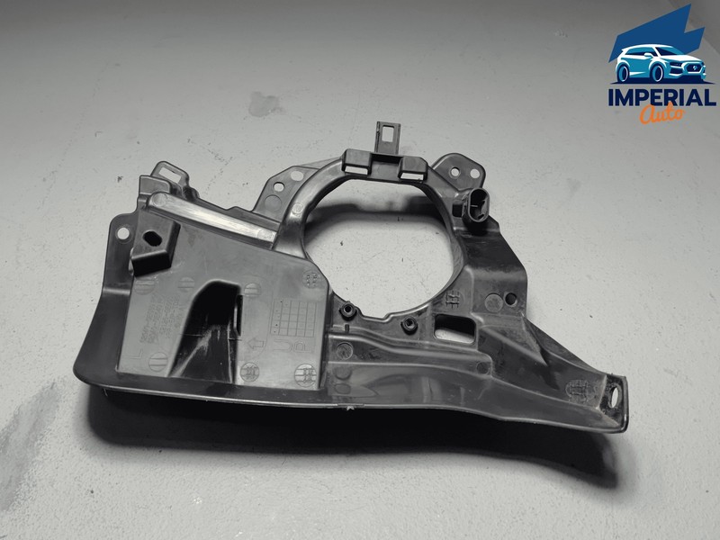2017-2019 Toyota Highlander Front Bumper Driver Fog Lamp Light Bezel Bracket OEM