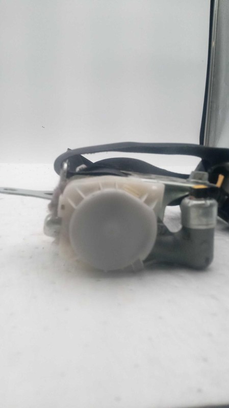 2011 Subaru Legacy OEM Grey Driver Seat Belt Retractor 235818 179k Miles