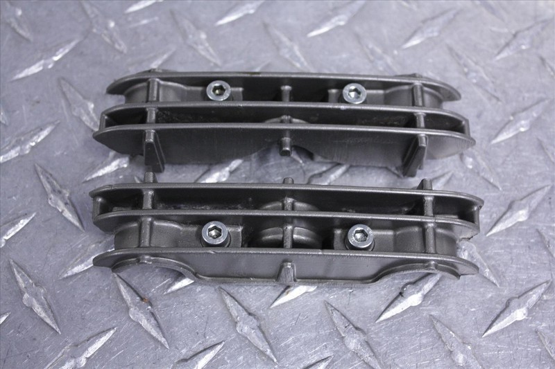 2009 HYOSUNG GT 250 R ENGINE TRIM COVERS PAIR OEM GT250 09