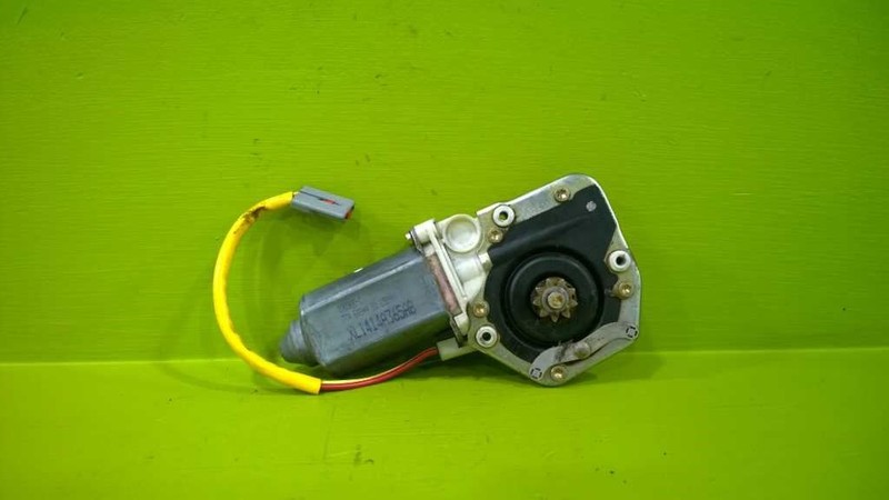 00 01 02 EXPEDITION PASSENGER RIGHT REAR WINDOW MOTOR OEM 3192-23