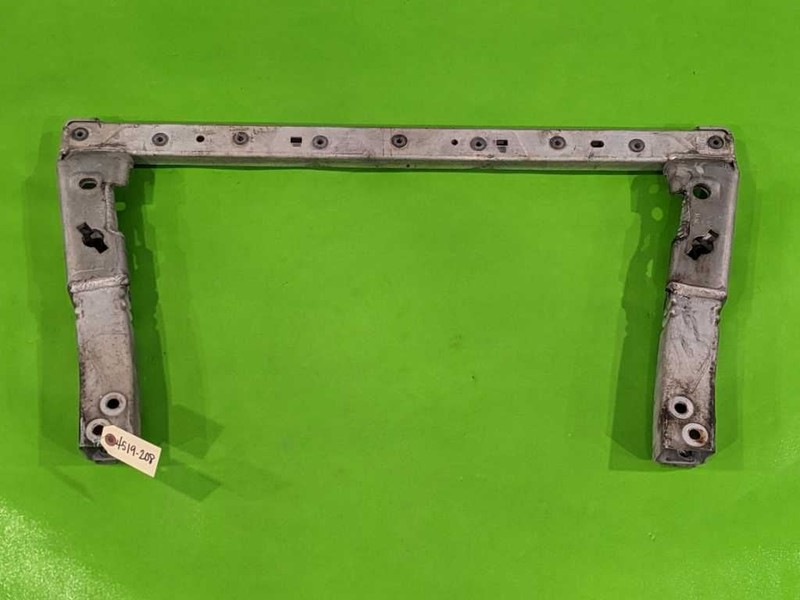 14-17 GHIBLI FRONT RADIATOR ENGINE BUMPER SUPPORT OEM 4519-228