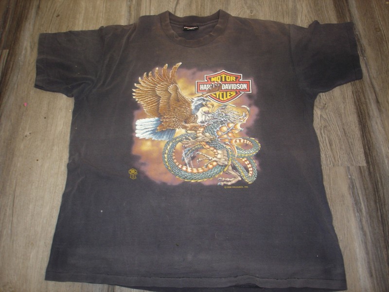 Vintage Harley Davison Holoubek eagle dragon 1988 t-shirt size xl