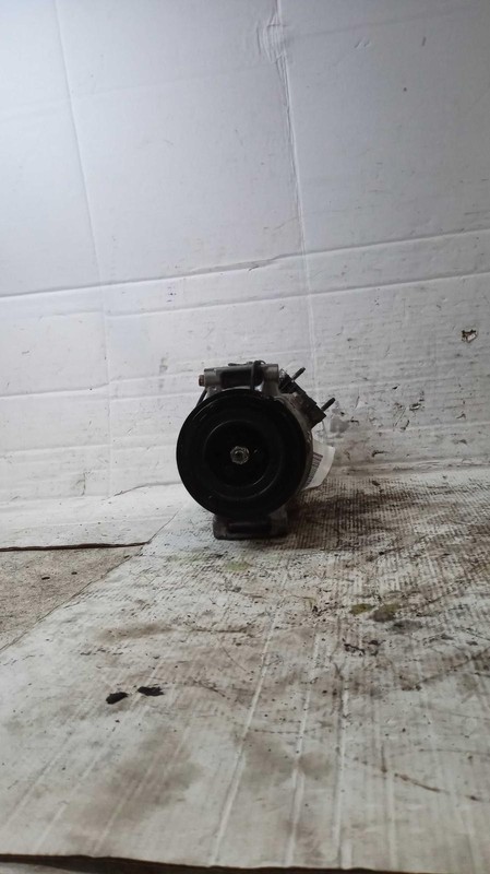 2016 Land Rover LR4 A/C Compressor OEM 106K Miles Black 102451