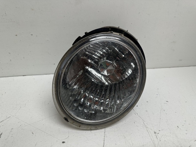 2005-2006 Subaru Legacy Outback Left Front Driver Foglamp Foglight Fog Lamp