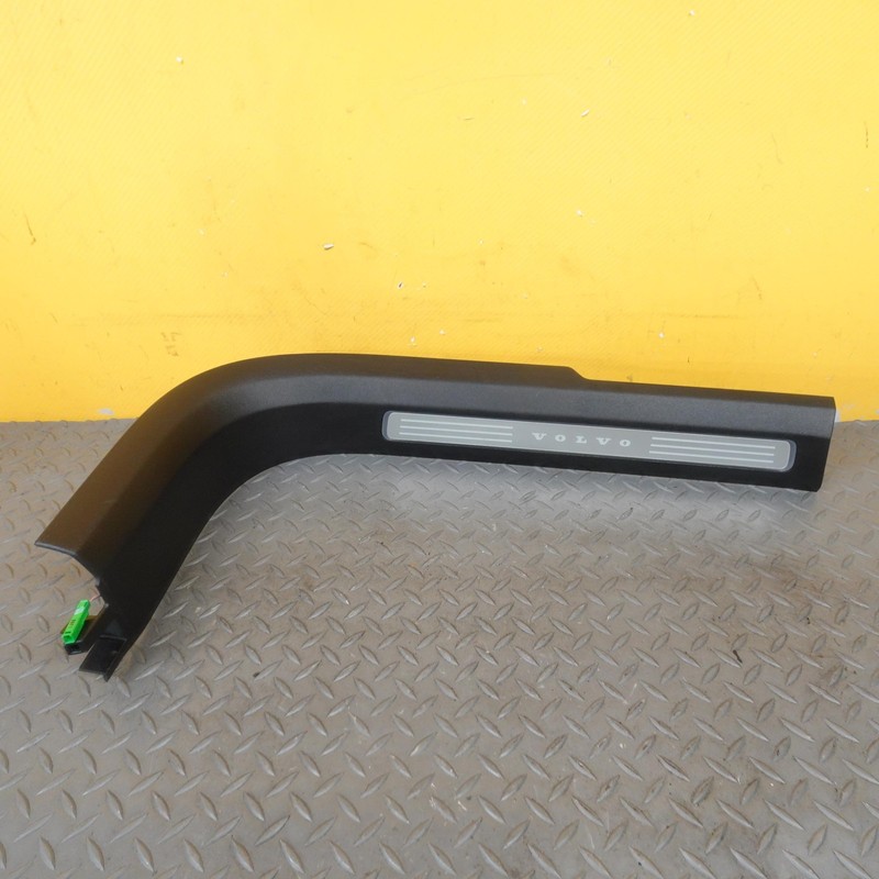 2016-2025 VOLVO XC90 FRONT LEFT SIDE SILL PLATE TRIM COVER 39829989