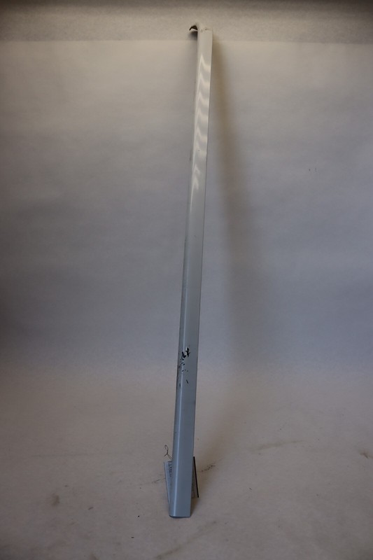 2008-2017 FREIGHTLINER CASCADIA 125 REAR RIGHT SLEEPER FAIRING ROCKER PANEL OEM