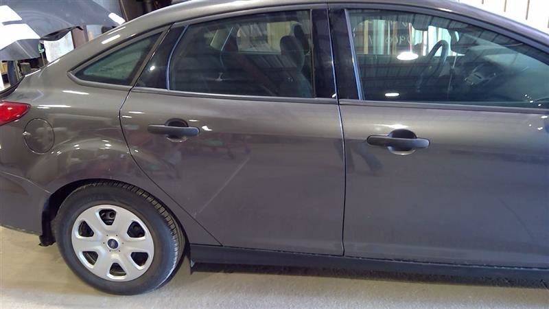 Passenger Right Rear Side Door Manual Window Fits 12-18 FOCUS 3025556
