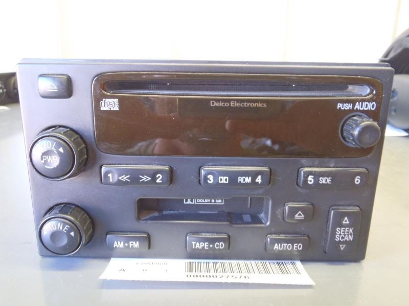 Radio Receiver AM-FM-CD-Cassette 96110-3E000 Fits 2003-2006 Kia Sorrento 62823