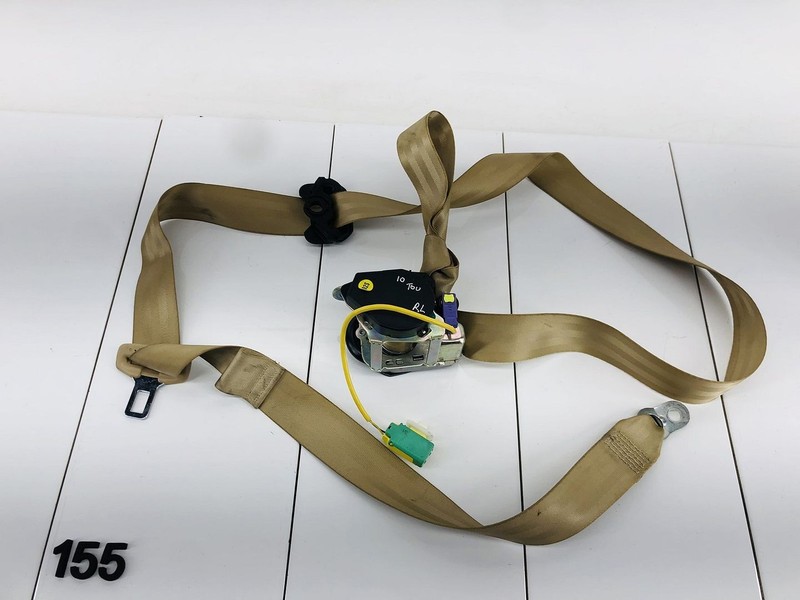 04-10 VOLKSWAGEN TOUAREG REAR LEFT DRIVER SIDE SECOND 2ND ROW SEAT BELT OEM