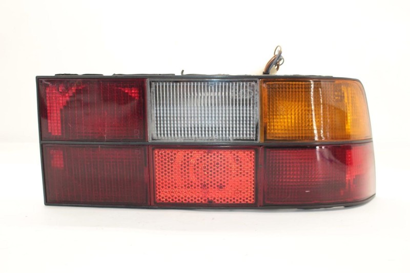 83-91 Porsche 944 Passenger Right Rear Tail Light Assembly